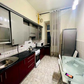 Оренда чудової квартири в новобудові по вул Мечникова