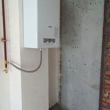 Продам 2х ком 55 м  кв-ру  с. Щасливе ЖК 7Я, 2этаж, ГАЗ ЖК 7Я