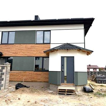 Котедж в районі Боярки з міськими мережами