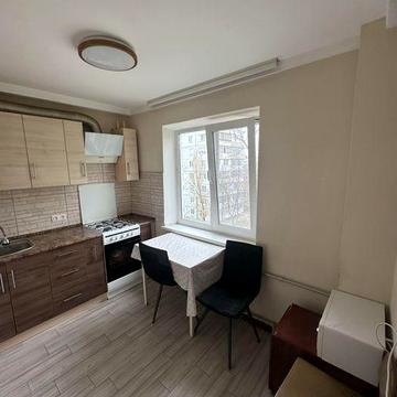 Продаж 2 кімн.квартири по вул. Чумаченка 5/5