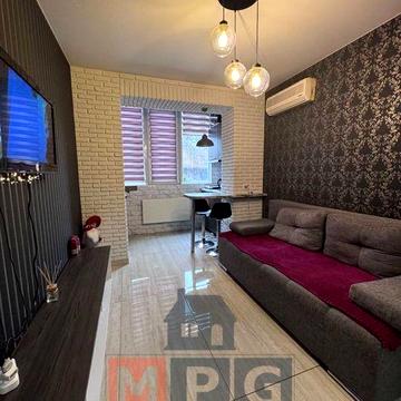 Продам ЖК Воробйові гори / з орендарями