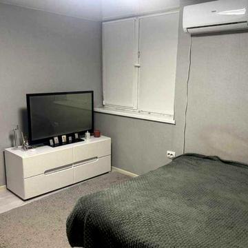 2 кімнатна квартира на Розумовського