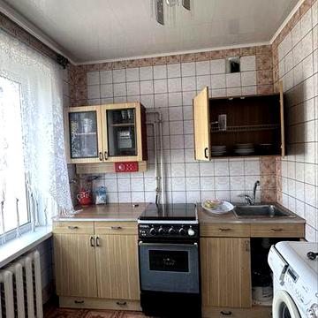 Половки чиста та охайна кімнати окремі вільна