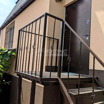 Довгострокова оренда 2к Дім Нагорна