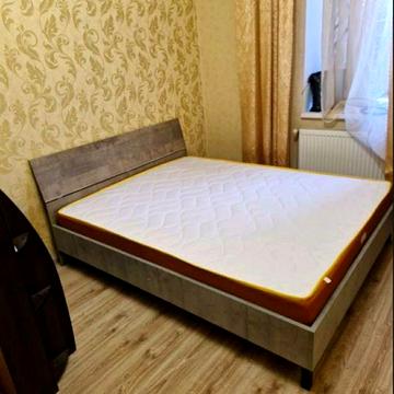 Здається 1 кімнатна квартира! Центр!