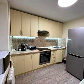 Оренда двокімнатної квартири по вул Наукова