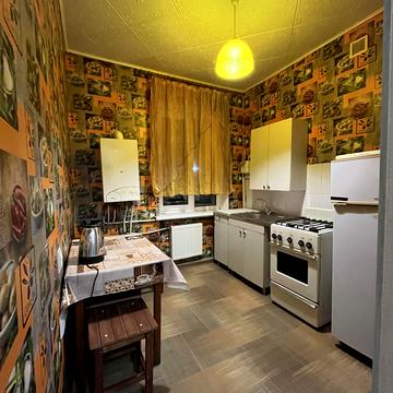 Ветеранів Праці вул., 64