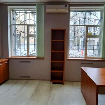 Дарвіна вул., 10