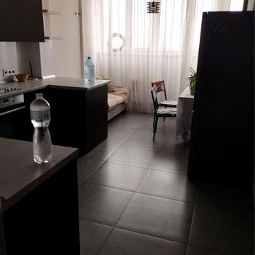 Новострой ! На Таирова. Свободна