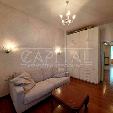 Ключі, Лютеранська 10А генератор Печерськ 3к квартира 88 м2