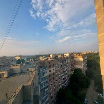 Сдаю 2 х комн квартиру ул Грушевского 52 / ядова