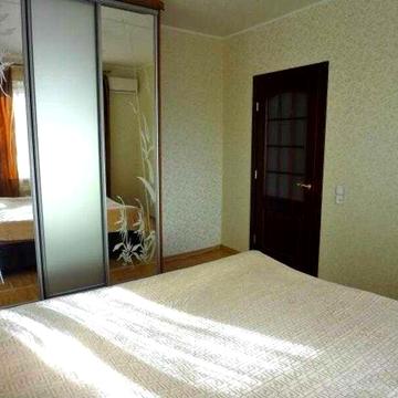 Предлагаю  2 комнатную квартиру