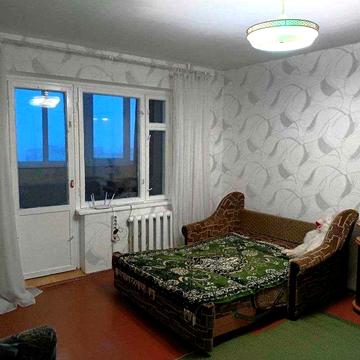 Продам 1-комнатную квартиру на пр-те Добровольского