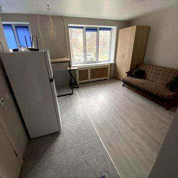 Довгострокова оренда 1к Квартира Миру вулиця