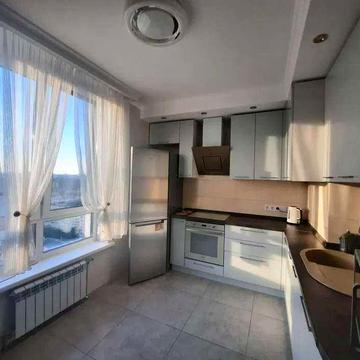 Здам 1к квартиру метро Вирлиця 10хв пішки