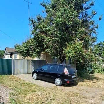 Продається власний будинок площею 80 кв.м,м. Чигирин. вул.Замкова