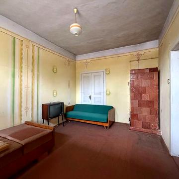 Продаж 2-кімнатної квартири під ремонт