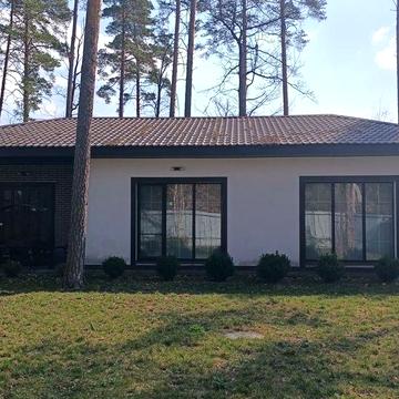 Продам чудовий одноповерховий будинок в мальовничому місці