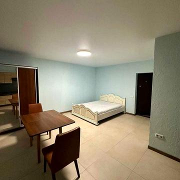 Здам затишну квартиру біля метро Васильківська