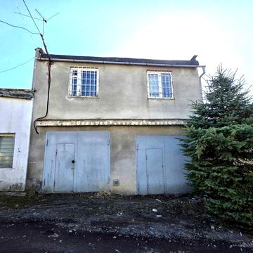 Оренда у зручній локації - поруч вул. Стрийська