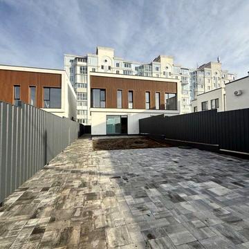 Продаж дуплекса з ремонтом в Петропавлівській Борщагівці | 120м2