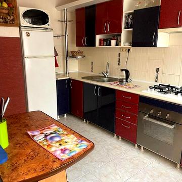 Продаж 3 кім квартири, вул. Юрія Коваленка