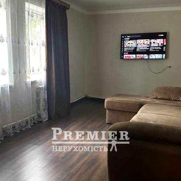 Продам дом в Фонтанке на морской стороне