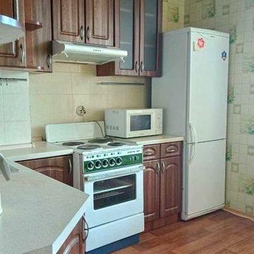 м. Позняки, Осокорки, вул. Урлівська 38а, будинок 2012 року