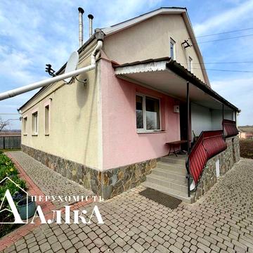 Продам хороший будинок з ремонтом! Заходь і живи