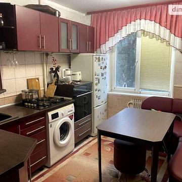 Довгострокова оренда 3к Квартира Терещенківська вулиця