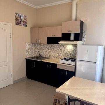 Сдам  2 комн квартира 7000 грн Собственник (Слободка)