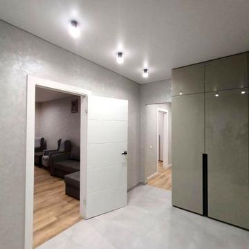 Оренда просторої 3 кімнатної квартири ЖК Соняшник вул Величковського