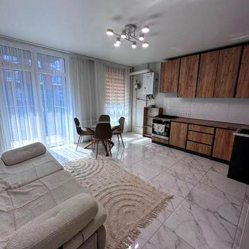 Оренда 1 км квартири поруч з річкою