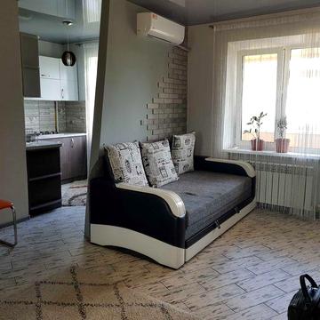 Сдам 1к с капитальным ремонтом Слобожанский ул Тепличная