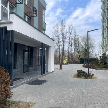 Генератор, 2кім. в Новобудові. М. Академгородок-15 хв. пішки