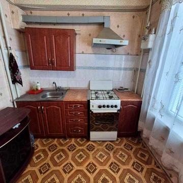 Продам 2 комнатную квартиру Героев 93 бригады