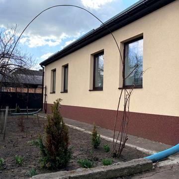 Продається приватний будинок