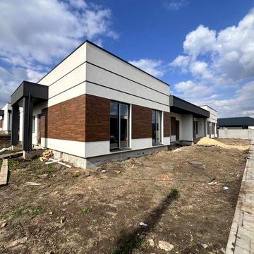 Продаж / Таунхаус / Льонокомбінат, Рівне