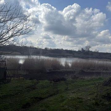 25 соток на першій лінії біля озера | свій вихід до води | 120 000 грн