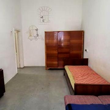 1к на місяць чи довше, без меблів чи з меблями, військових розглядають