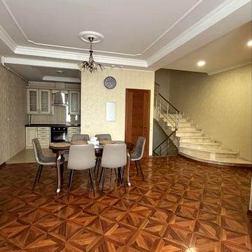 Оренда 4 кімнатної квартири . Без Комісії