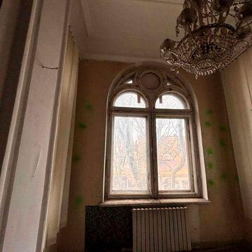 Велика 4 кімнатна квартира Бельгійка вул. Царський дім