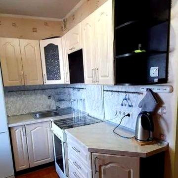 Воскресенка.Чорних Запорожців 15.ТРЦ КВАДРАТ-10 хвилин!Дніпровський район!