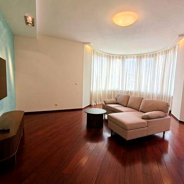 Парк   метро Шулявська 12 хв. Центр, перша здача, 2-х.кім.сучасна