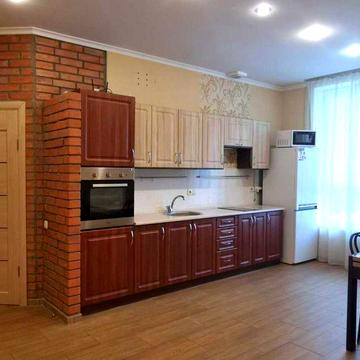 Оренда 1-кімн. квартири з ремонтом вул. Юності, 8а метро Чернігівська