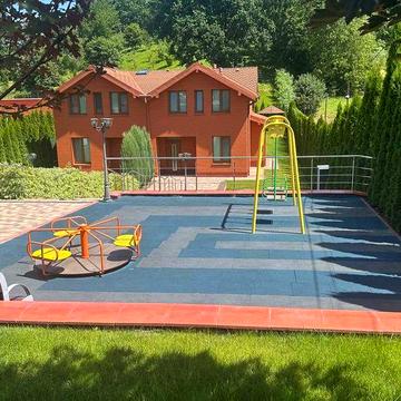 Таунхаус, вул. Метрологічна, 114 кв. м., 3 спальні, кухня, парк, ліс.