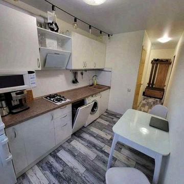 Оренда двокімнатної квартири по вул Зелена