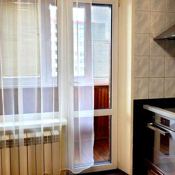 3-х кімнатна вул.Стуса,28 метро  Житомирська, Академмістечко  5хв