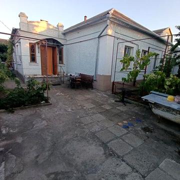 Продаю часть домовладения Стройрынок