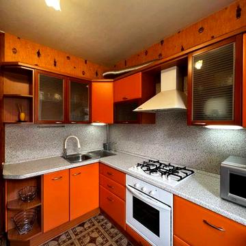 Аренда  просторной 2  комнатной квартиры Намыв .Лазурная (Заводский )